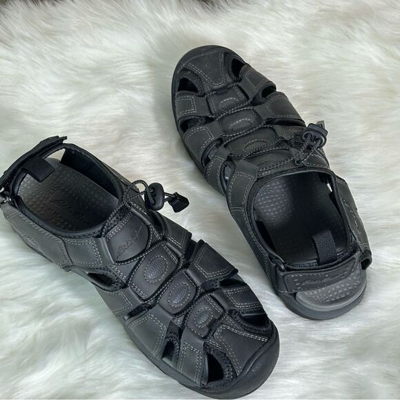 Eddie Bauer sandals - Picture 1 of 9
